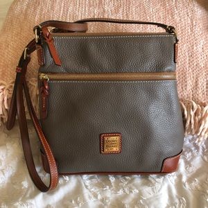 Dooney&Bourke crossbody bag